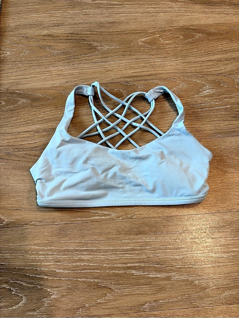 Lululemon Free to Be Wild Bra Strappy Sports Bra Blue Size 8